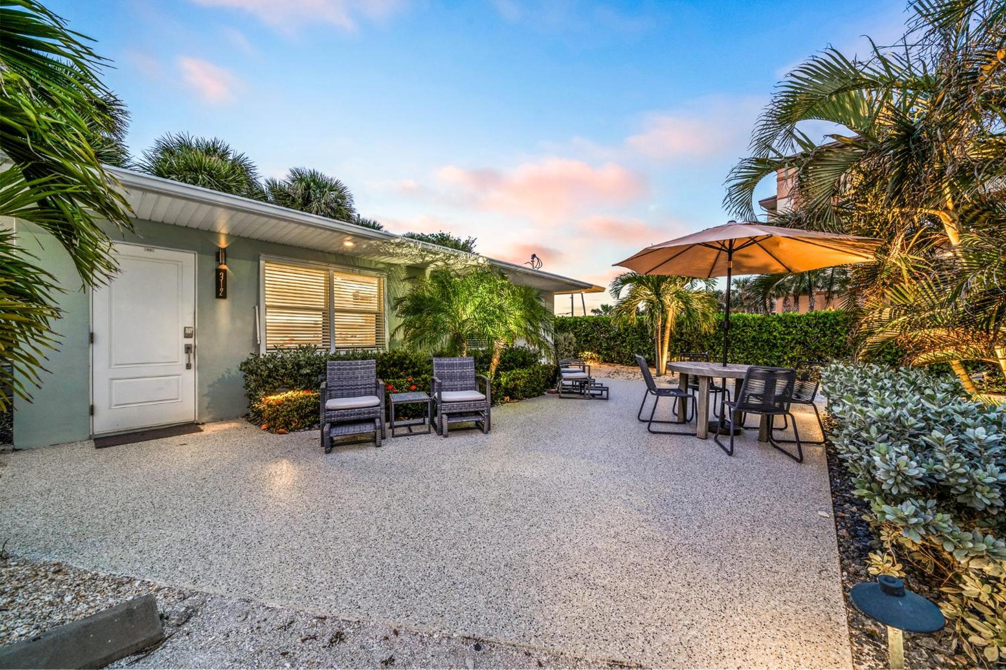 Wonderful Place Wprivate Patio Next To The Beach Cocoa Beach Ngoại thất bức ảnh
